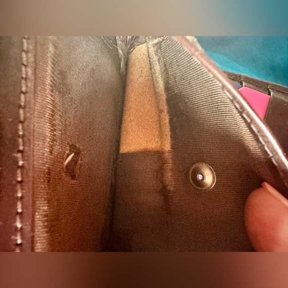 Fendi Wallets with 1 dust bag 💎Authentic - Picture 16 of 17